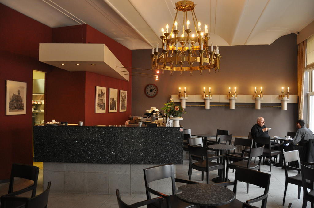Hotel De Zalm Oudenaarde Eksteriør bilde